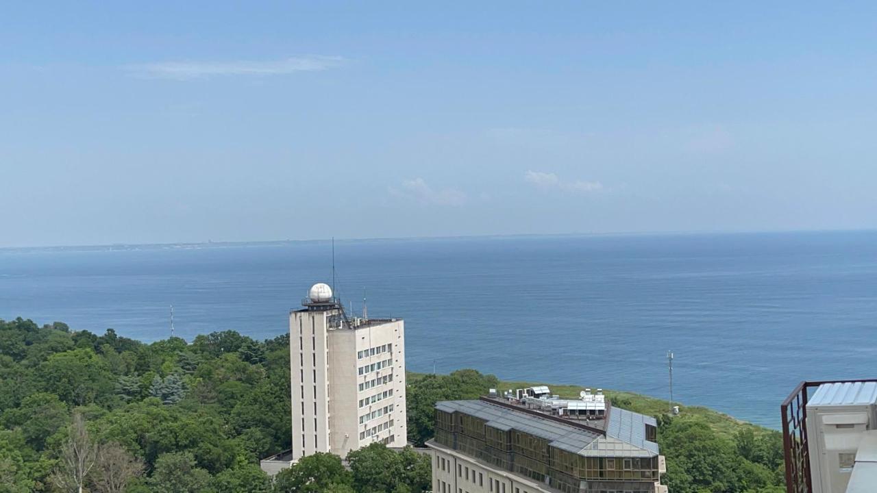 Sea View Kadorr Suite Odessa Esterno foto